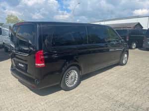 Mercedes-Benz V 300 2023, 42.517 km, 62.500 EUR — miniatura 3