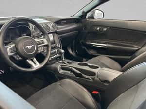 Ford Mustang Cabrio 2023, 9.800 km, 58.410 EUR — miniatura 3