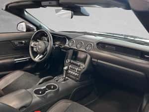 Ford Mustang Cabrio 2023, 9.800 km, 58.410 EUR — miniatura 4