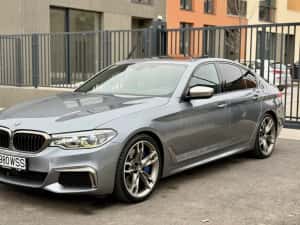 BMW M550d xDrive / 3.0 diesel 400 cp / fara daune / impecabil — miniatura 2