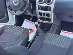 Vând Logan MCV Fab 2012 motor 15 DCI /EURO 5 — miniatura 8