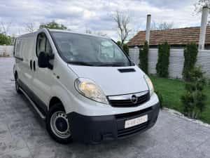 Vand Opel Vivaro L2H1 / 2013 Euro5 / AC / 3 Locuri — miniatura 3