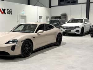 Porsche Taycan GTS (electric) - 76.000 EUR