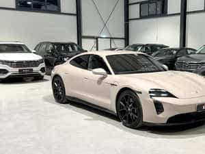 Porsche Taycan GTS (electric) - 76.000 EUR — miniatura 2