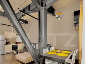 Apartament cu 2 camere si balcon, 51 mp, zona Centrala — miniatura 5