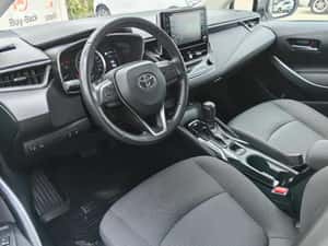 Toyota Corolla 2022 Hibrid, 37000 km, 18990 EUR — miniatura 4