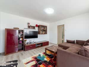 Apartament 2 camere Calea Craiovei, Pitesti — miniatura 1
