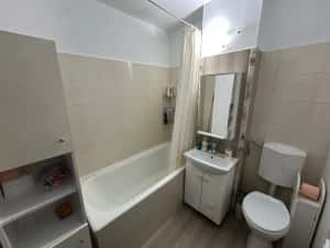 Apartament 3 camere, decomandat - zona Cetate — miniatura 5