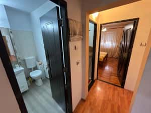 Apartament 3 camere, decomandat - zona Cetate — miniatura 7