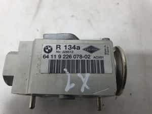 Supapa radiator clima AC bord 9226078-02 BMW X1 E84 (2009 - 2012) — miniatura 9