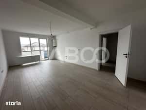 Apartament decoamandat 2 camere 71 mpu dressing balcon Selimbar etaj 1 — miniatura 4