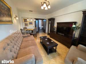 Apartament 2camere Blv Unirii | 75mp| Renovat-Mobilat-Utilat | Vedere — miniatura 4