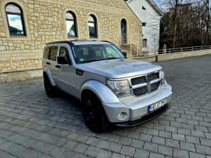 Dodge Nitro An 2008 — miniatura 2