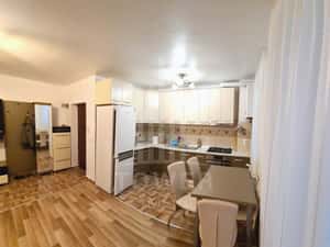 Închiriez apartament 2 camere – mobilat, utilat, parcare zona Doamna — miniatura 4