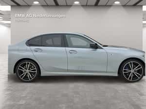 BMW 330 Berlină Second-Hand 2024 — miniatura 4