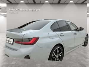 BMW 330 Berlină Second-Hand 2024 — miniatura 5