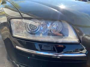 dezmembrez audi A8 D3/bara fata audi a8/far audi a8 D3 — miniatura 5