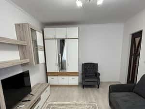 Garsoniera recent renovata calea Rahova