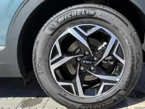 KIA SPORTAGE – SUV-ul anului 2024, ideal pentru familii — miniatura 5