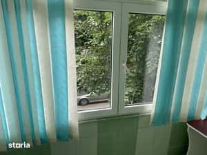 Apartament 2 camere decomandate zona centrala de inchiriat — miniatura 4