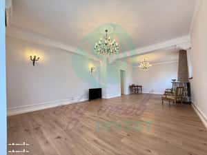 Eleganță interbelică autentică | 127 mp | Piața Sfântul Ștefan
