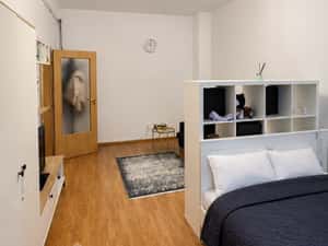 Sub 2.700 €/mp in Cluj-Napoca — apartament 1 camera in Iris, gat — miniatura 3