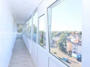 2 camere 1 Mai | refacut integral | balcon 11 mp | gata de mutare | Pi — miniatura 3