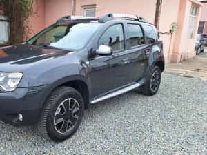 Dacia Duster 2016 4x4 1.5 Dci 110 CP Navi Cameră Încălzire Senzori — miniatura 6