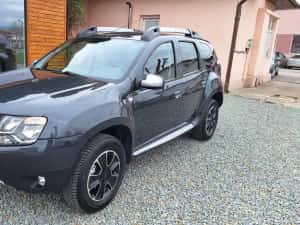 Dacia Duster 2016 4x4 1.5 Dci 110 CP Navi Cameră Încălzire Senzori — miniatura 9