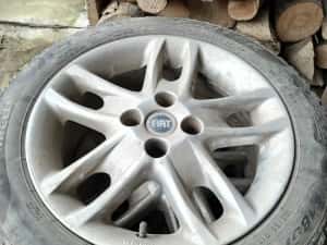 185/55/R15 de Fiat genti aluminiu si cauciucuri p