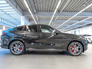 BMW X6 2024 SUV Second-hand - 13.146 km — miniatura 3
