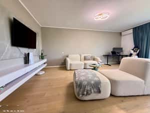 2 camere de vanzare-vedere lac si padure-parcare subterana si boxa — miniatura 2