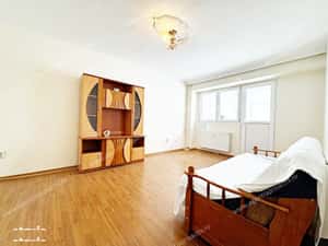 Apartament cu 2 camere decomandat, in cartierul Micro 21, la etajul 6. — miniatura 3
