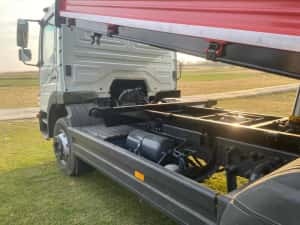 Mercedes Atego basculabil 15T, Daily ,Man ,Mercedes,volvo ,scania — miniatura 3