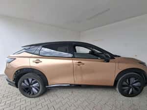 Nissan Ariya SUV second-hand, 2024, 8.594 km — miniatura 3