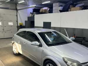 Inchirieri auto / rent a car ( glovo , tazz , delivery )