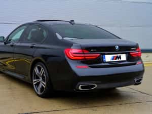 Bmw 740 X drive M pachet Km reali full maxim!!! — miniatura 3
