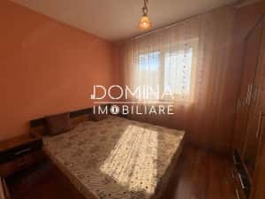 Vânzare apartament 3 camere, etaj 3, situat în Târgu Jiu, strada Slt. Ion Fota — miniatura 3