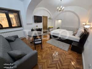 3 garsoniere functionale in regim hotelier in Centrul Istoric Sibiu