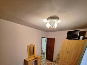 Apartament 2 camere decomandat,Rovine,CT,AC,mobilat,utilat — miniatura 4