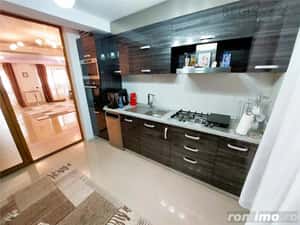 Duplex 6 Camere Luxury Predeal — miniatura 4