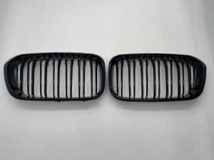 Grila dubla neagra compatibila BMW F20 Facelift Seria 1 — miniatura 3