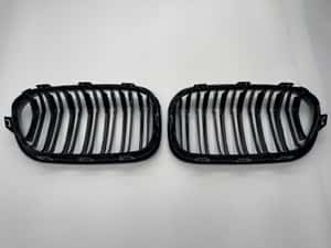 Grila dubla neagra compatibila BMW F20 Facelift Seria 1 — miniatura 6