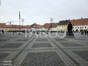Apartament decomandat de vanzare cu pivnita in Centrul Istoric Sibiu