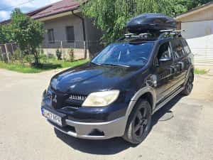 Vand Mitsubishi Outlander 2005 Benzina + gpl 1998 cmc Neavariata — miniatura 4