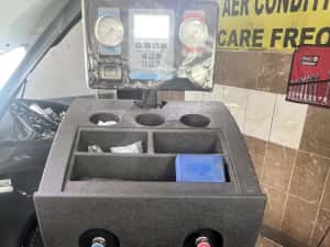 Incarcare freon , inclusiv freonul nou R1234YF,piese auto — miniatura 3