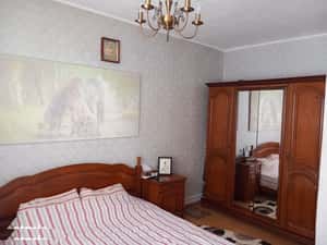 Inchiriez apartament 3 camere ultracentral — miniatura 2