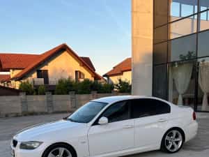 Vând BMW 318d Facelift — miniatura 5