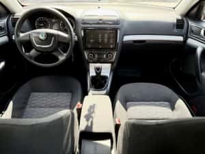 Skoda Octavia/1.6 tdi/Navigatie/Climatronic/Rate — miniatura 6