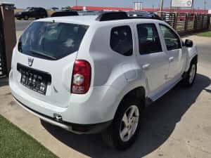 Dacia Duster 1,6Benzina. —Euro 5 —3400 € — miniatura 4